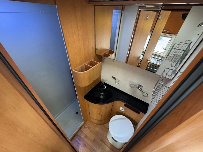 Eura Mobil 840 EB Rear bed & over cab bed 4 Berth 4 Belts