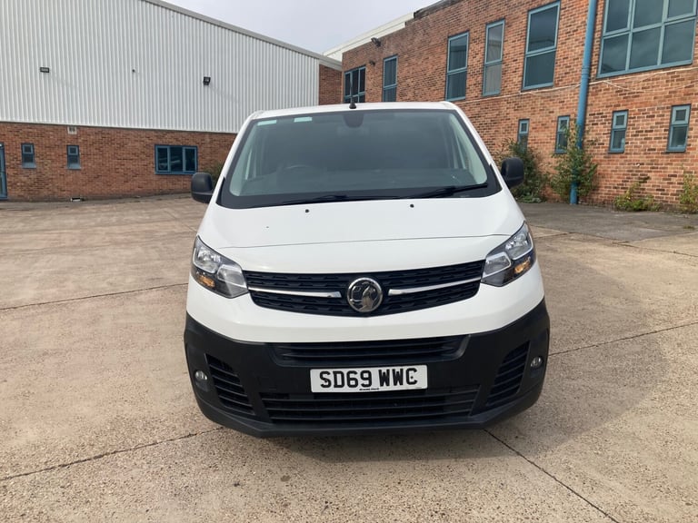 2019 Vauxhall Vivaro 2900 1.5d 100PS Dynamic H1 Van PANEL VAN Diesel Manual