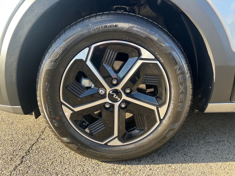  Kia Niro Hybrid 1.6h Gdi 2 Suv 5dr Petrol Hybrid Dct Euro 6 s/s 127 Bhp