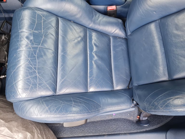 image for Blue leather sports seats and blue mats (audi, vw, seat, skoda fitments)