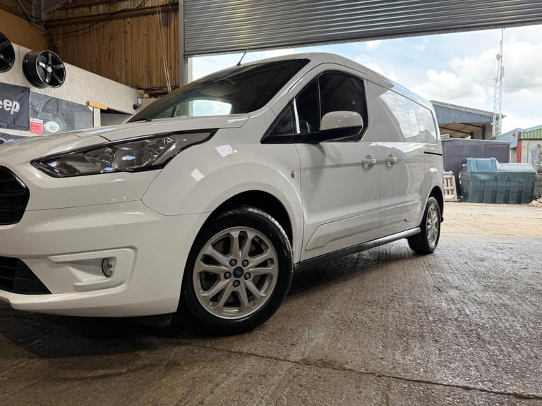 FORD TRANSIT CONNECT 1.5 240 EcoBlue Limited L2 Euro 6 (s/s) 5dr 2019