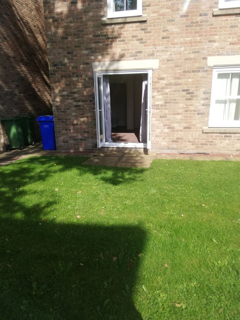 Furnished 2 bed 2 bath ground floor in Cramlington