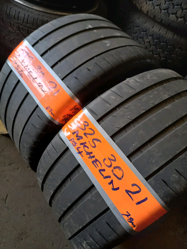 325 30 21 Michelin ps4 7mm tread free fit&bal open 7 days