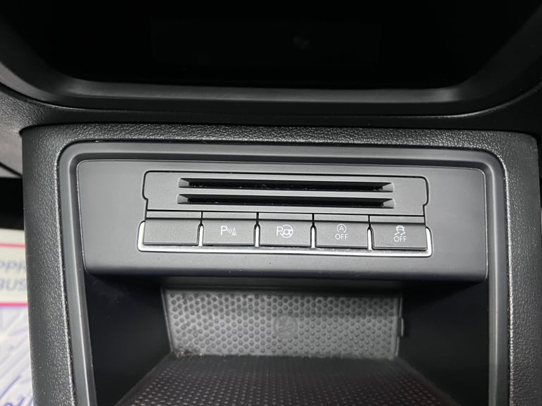 2013 Volkswagen Tiguan 2.0 TDi BlueMotion Tech Match 5dr ESTATE Diesel Manual
