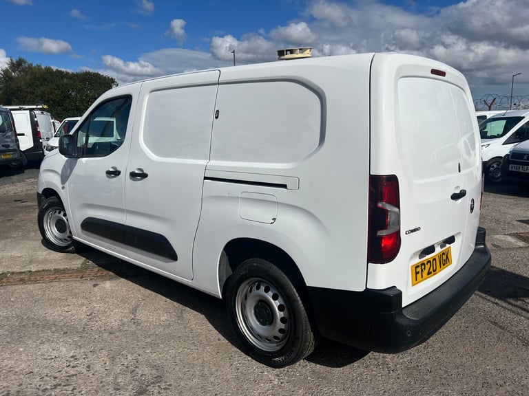 2020 Vauxhall Combo 2300 1.6 Turbo D 100ps H1 Edition Van PANEL VAN Diesel Manual