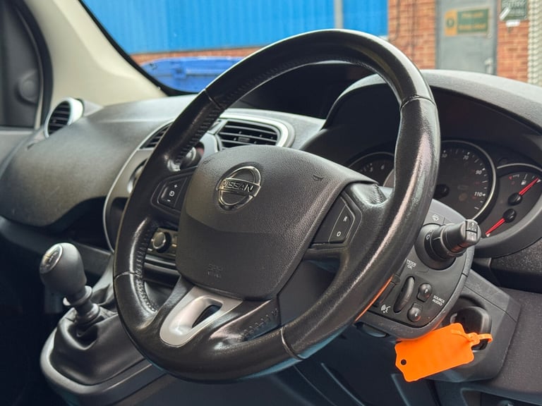 2021 Nissan NV250 1.5 dCi Tekna L1 Euro 6 4dr PANEL VAN Diesel Manual
