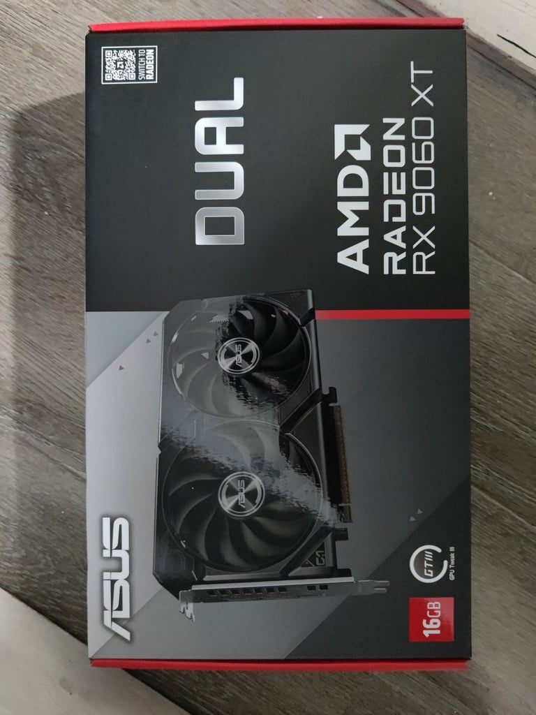 AMD Radeon RX 9060 16gb