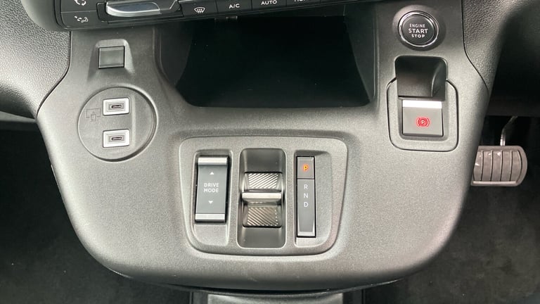 2025 Toyota PROACE CITY Verso 100kW Design L1 50kWh 5dr Auto Electric Estate Estate Electric Auto...