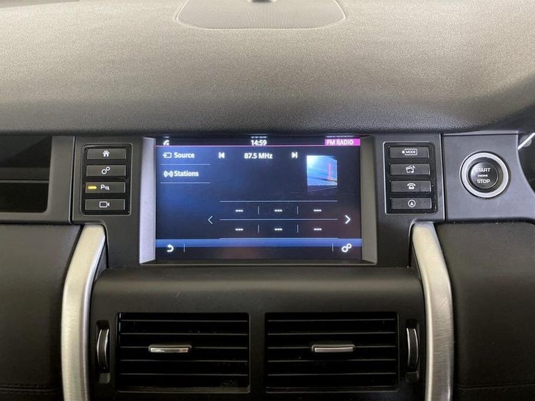 2016 Land Rover Discovery Sport 2.0 TD4 SE Tech 4WD Euro 6 (s/s) 5dr (5 Seat) Manual SUV Diesel M...