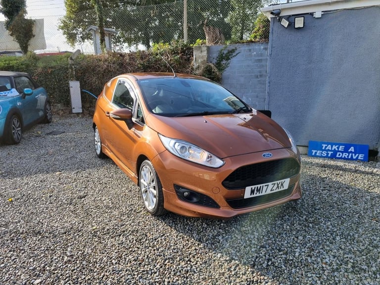 Ford Fiesta Sport 1.5 TDCI Van