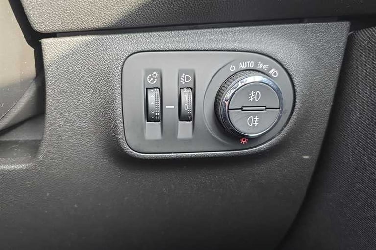 2018 Vauxhall Corsa 1.4i ecoTEC Energy Hatchback 5dr Petrol Easytronic Euro 6 (s/s) (a/c) (90 p H...