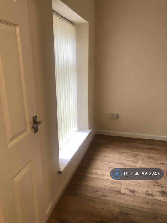 4 bedroom house in Kennard Street, Ton Pentre, Pentre, CF41 (4 bed) (#2652243)