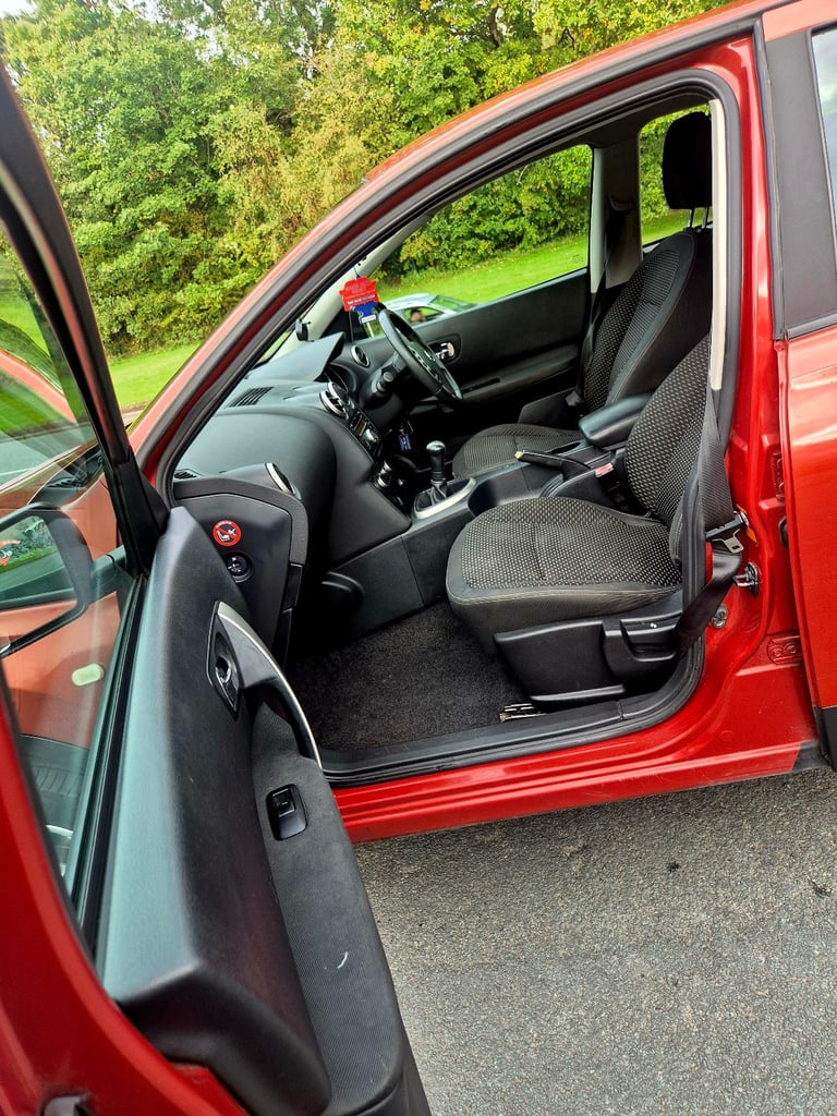 Nissan, QASHQAI, Hatchback, 2009, Manual, 1598 (cc), 5 doors