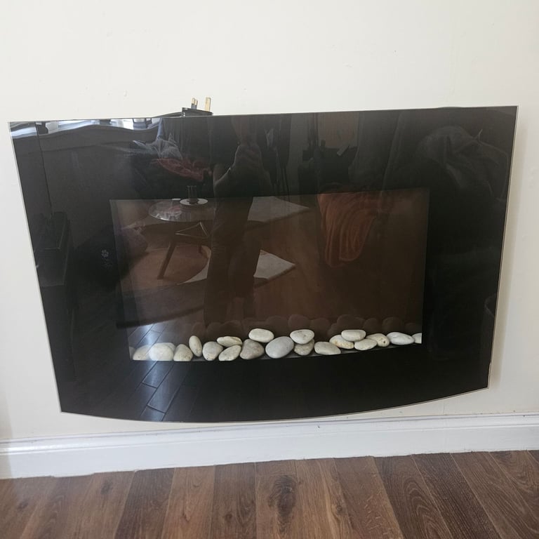  Electric Wall Mounted Fire 