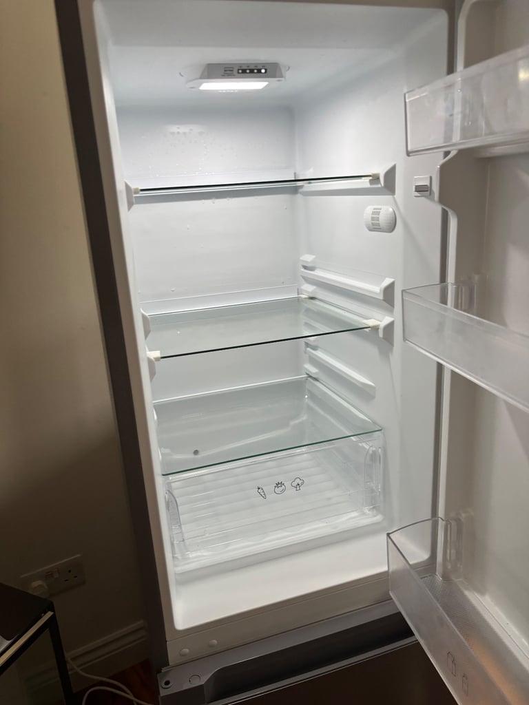 LOGIK - 60/40 Silver Fridge Freezer for sale