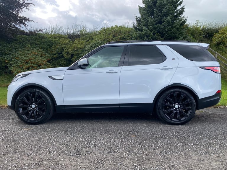 2018 Model Land Rover Discovery 3.0TD V6 HSE Luxury 7Seater Pan Roof