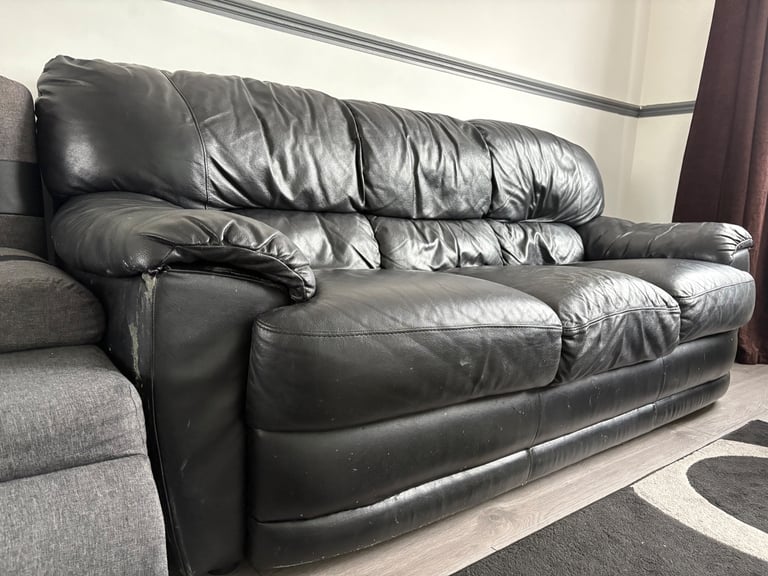 3 seater Leather Sofa
