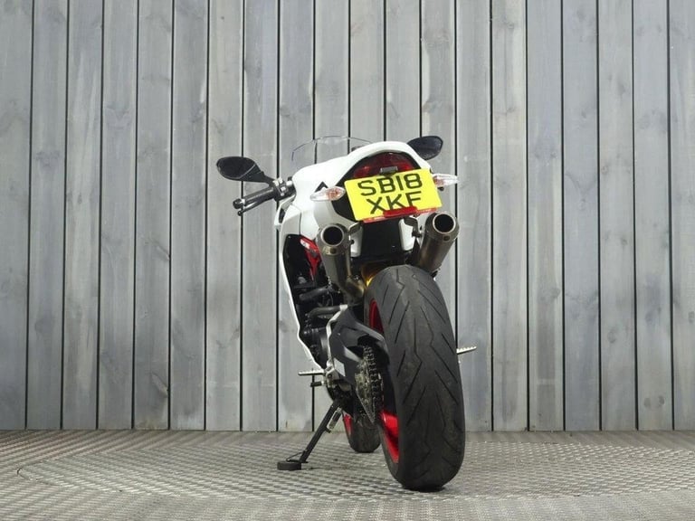2018 18 DUCATI SUPERSPORT 950 S