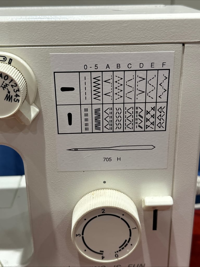 Vintage LADA 607 sewing machine rare