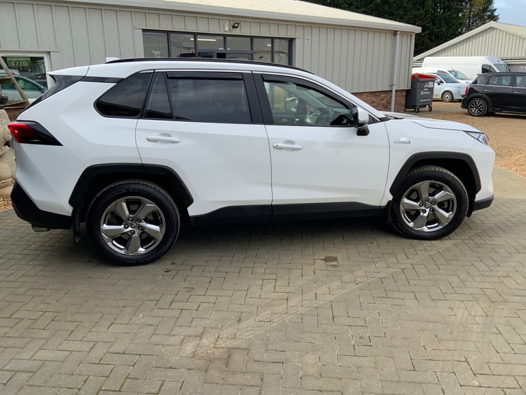 2019 Toyota RAV4 2.5 VVT-i Hybrid Design 5dr CVT 2WD ESTATE Petrol/Electric Hybrid Automatic