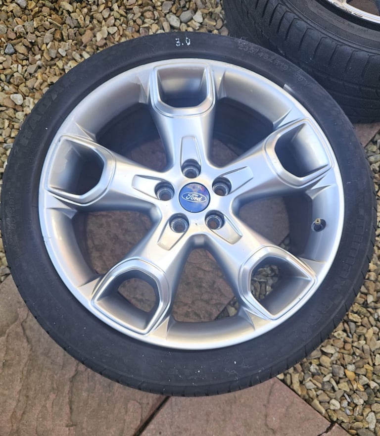 GENUINE FORD ALLOYS FOR SALE
