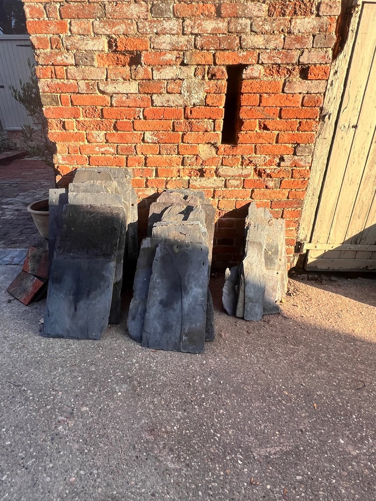 Beautiful slate roofing tiles 