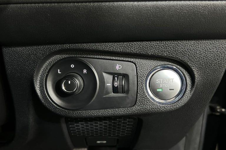 2021 71 MG MG 5 52.5KWH EXCITE ESTATE 5DR ELECTRIC AUTO (156 PS) REAR PARKING CA