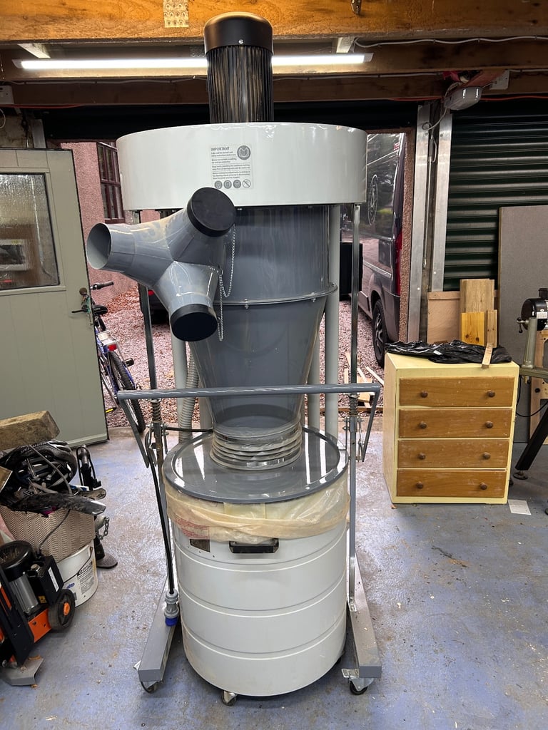 Cyclone Dust Extractor for workshop - Axminster Trade rated AT357CEH