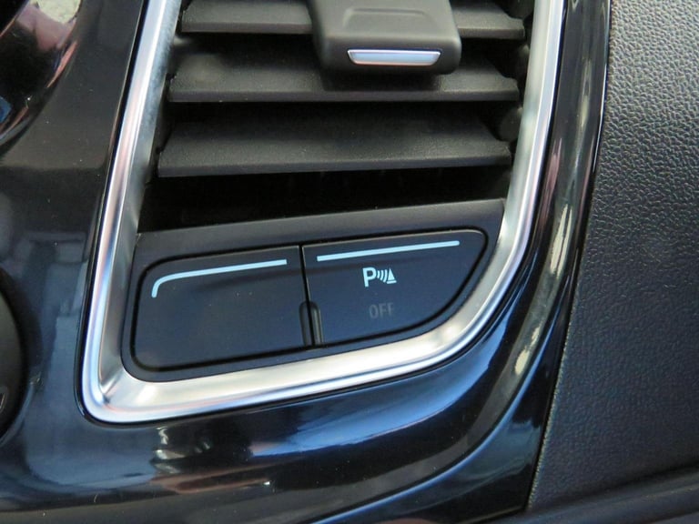 FORD TRANSIT CUSTOM 300 Limited Camper Van - Day Van - Motohome Black Manual Die