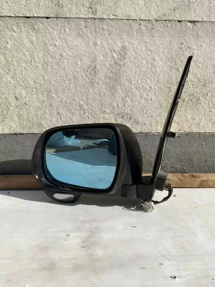 Genuine Toyota Estima Right side mirror 2007-2015 Silver