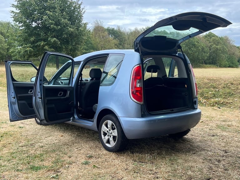 2008 Skoda Roomster 1.6 16V 2 5dr Tiptronic MPV Petrol Automatic