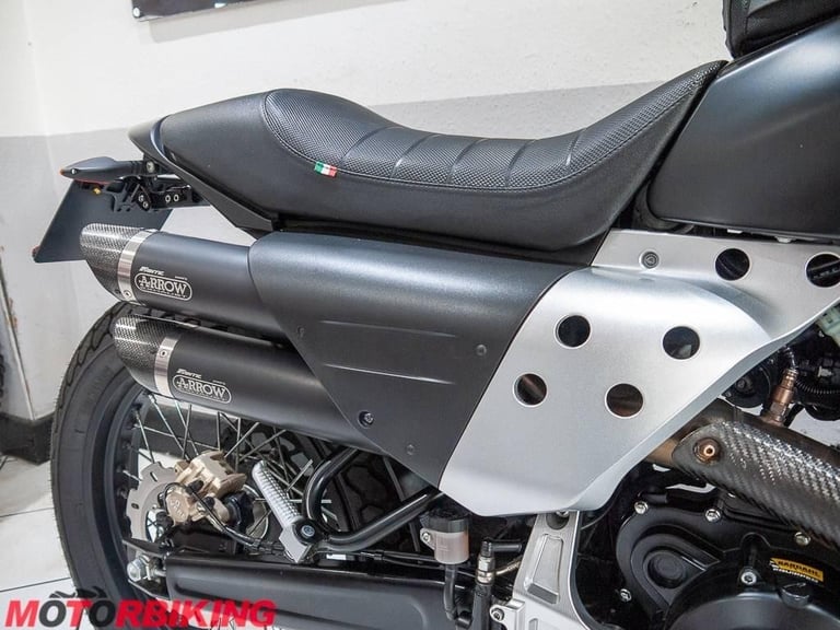 2021 (21) Fantic Caballero 500 Flat Tracker  - Lovely bike & neat extras!!