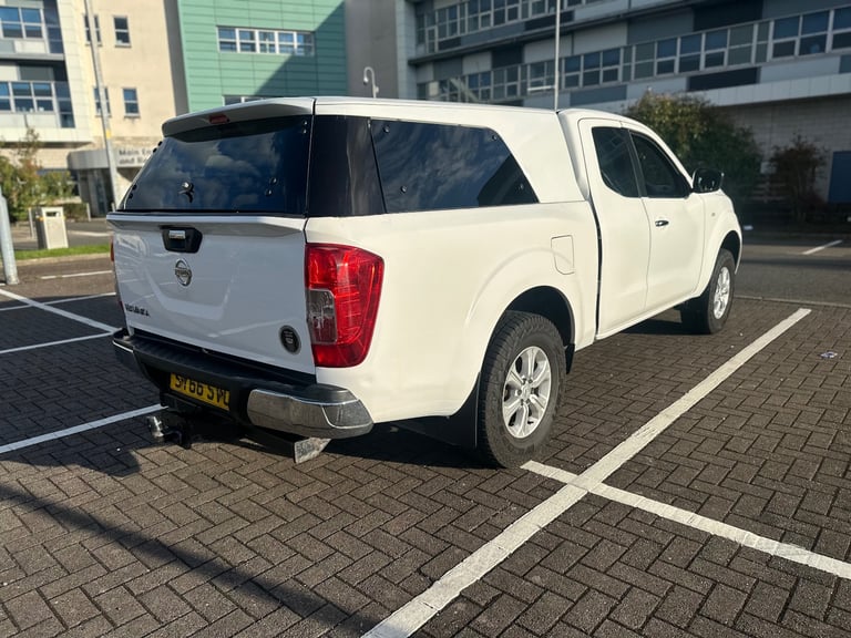 Nissan navara acenta king car 66reg drive great 