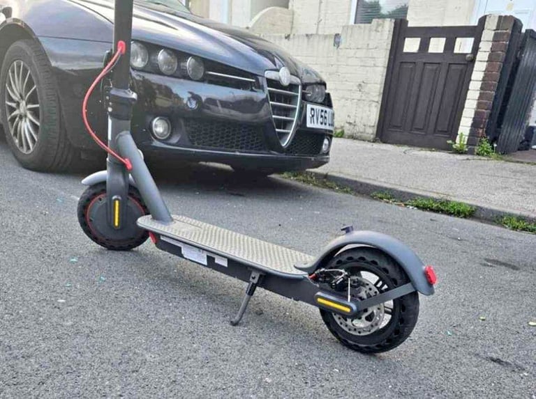 ✓✓ELECTRIC SCOOTERS 35km/H speed fast Go available✓✓