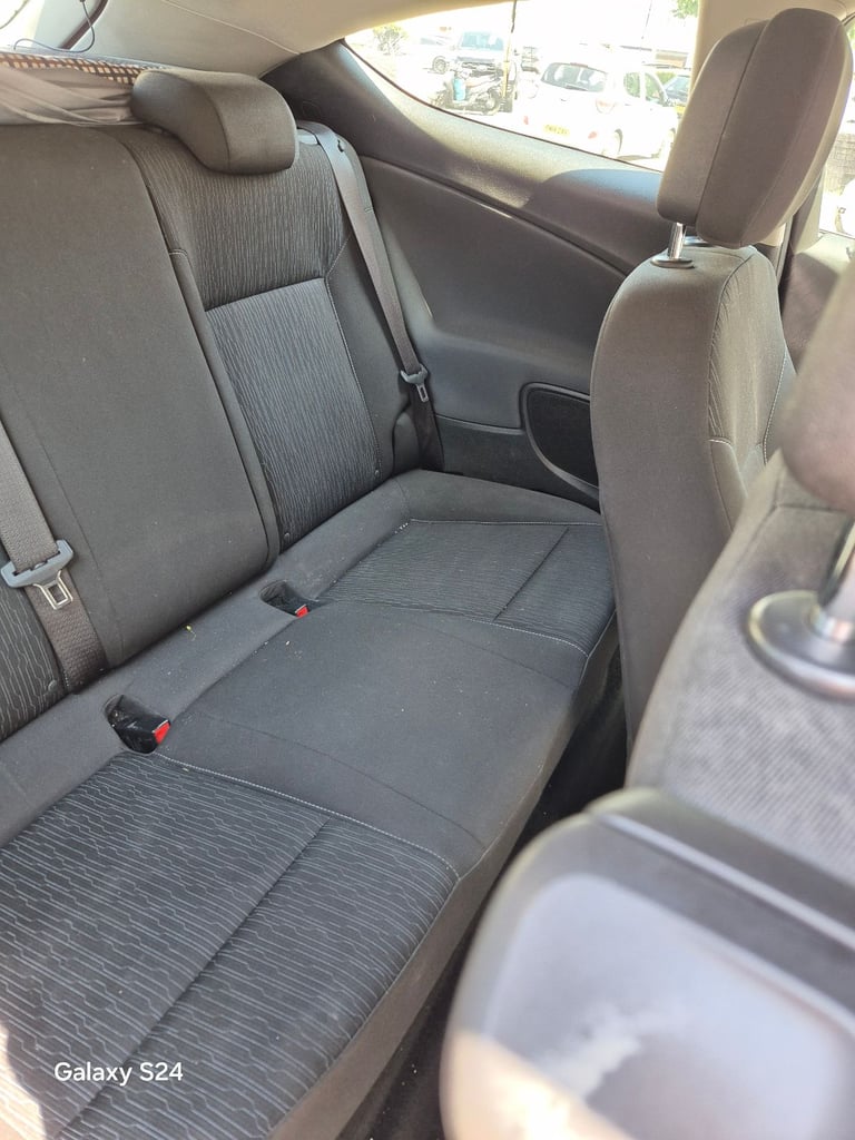 image for Vauxhall, ASTRA GTC, Hatchback, 2012, Manual, 1364 (cc), 3 doors