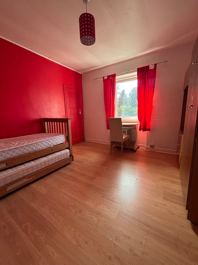 Flat to rent - Central Aberdeen 