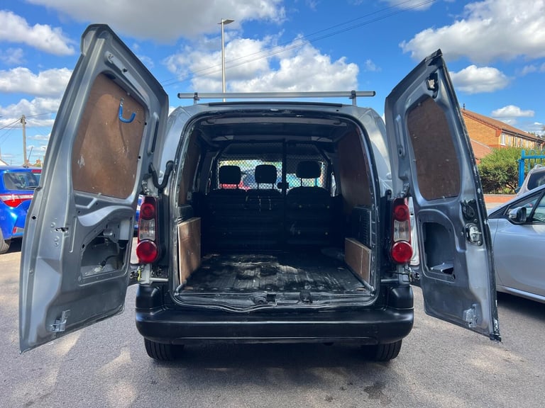 2013 Peugeot Partner 850 1.6 HDi 92 Professional Van PANEL VAN DIESEL Manual