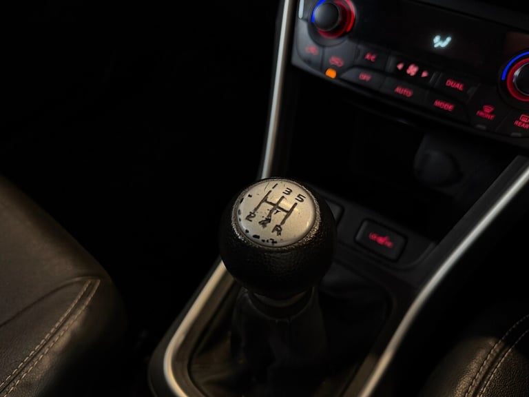 2014 Suzuki SX4 S-Cross 1.6 SZ5 SUV 5dr Petrol Manual Euro 6 (120 ps) SUV Petrol Manual