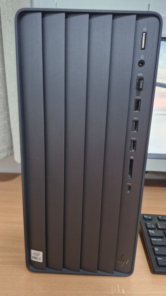 HP Envy TE01-1004na – i7-10700 | GTX Graphics | SSD + 2 TB HDD