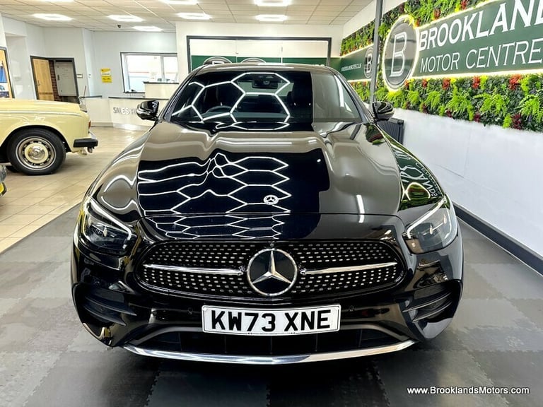 Mercedes E Class E 400 D 4MATIC AMG LINE PREMIUM [3X MERCEDES SERVICES, SAT NAV,
