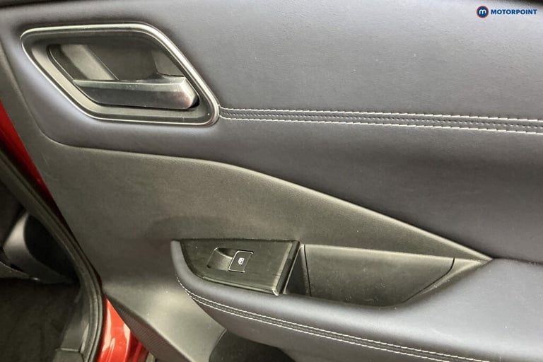 2022 Nissan Qashqai 1.3 DiG-T MH 158 Tekna 5dr Xtronic HATCHBACK PETROL Automatic