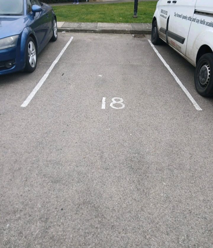 image for Private Parking to Rent Barnet