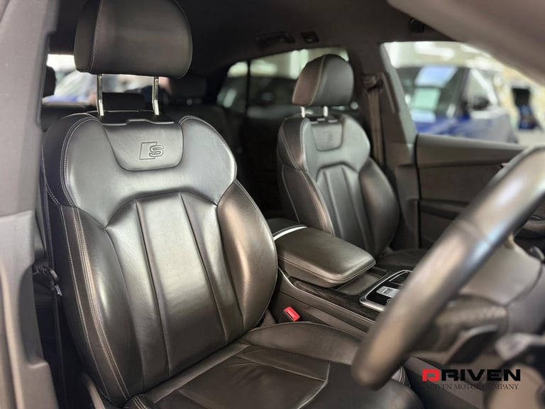 STUNNING ! 2021 AUDI Q8 S-LINE 50 BiTURBO BLACK EDITION 3.0 TDI + FREE DELIVERY!