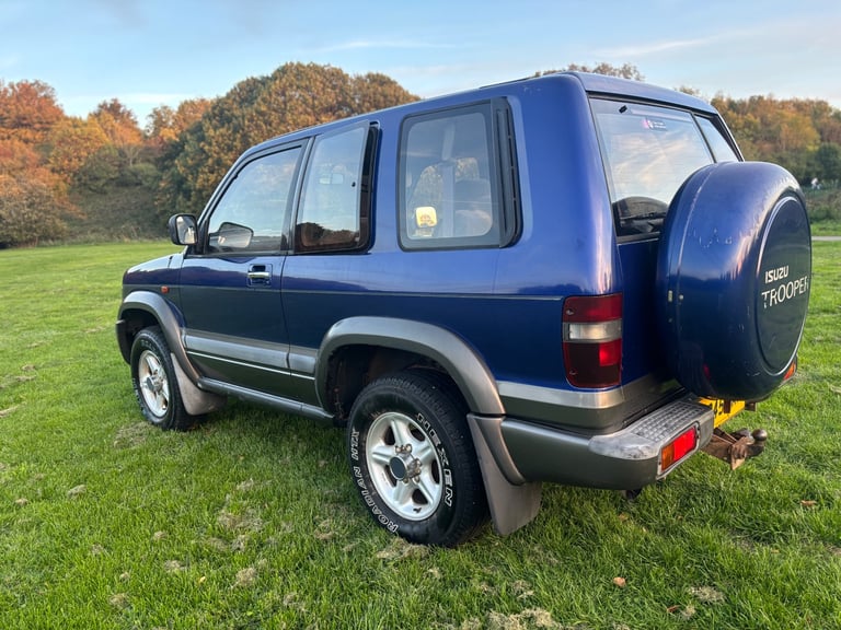 Isuzu, TROOPER, Estate, 1999, Manual, 3494 (cc), 3 doors