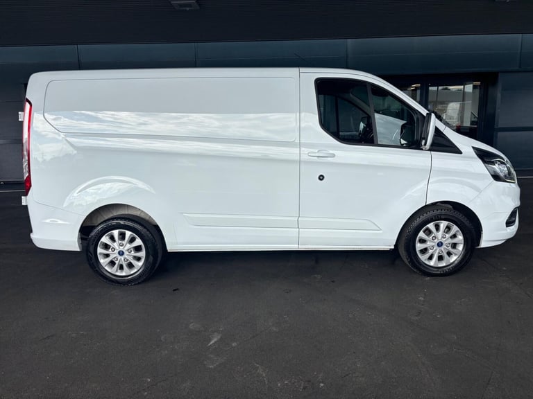 2022 Ford Transit Custom 2.0 300 EcoBlue Limited Auto L1 H1 Euro 6 (s/s) 5dr PANEL VAN Diesel Aut...