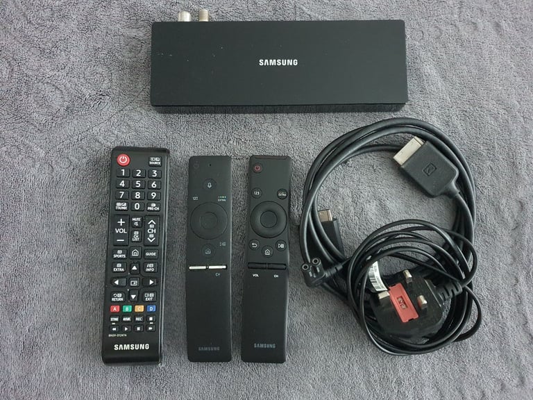 Spares or Repair! Samsung UE55KS7000 55-inch 4K Smart LED TV Great screen Remote