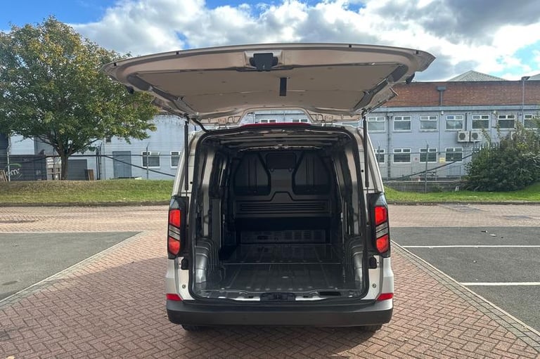 2025 Ford Transit Custom 320 Trend L1 SWB FWD 2.0 EcoBlue 136ps Low Roof, REAR DOOR LIFTGATE, EXT...