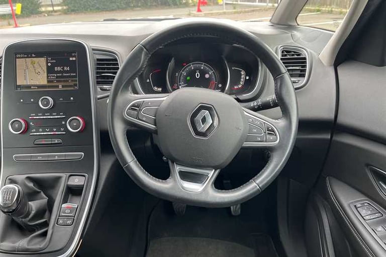 2018 Renault Scenic 1.2 TCe Dynamique Nav MPV 5dr Petrol Manual Euro 6 (s/s) (115 ps) MPV Petrol ...