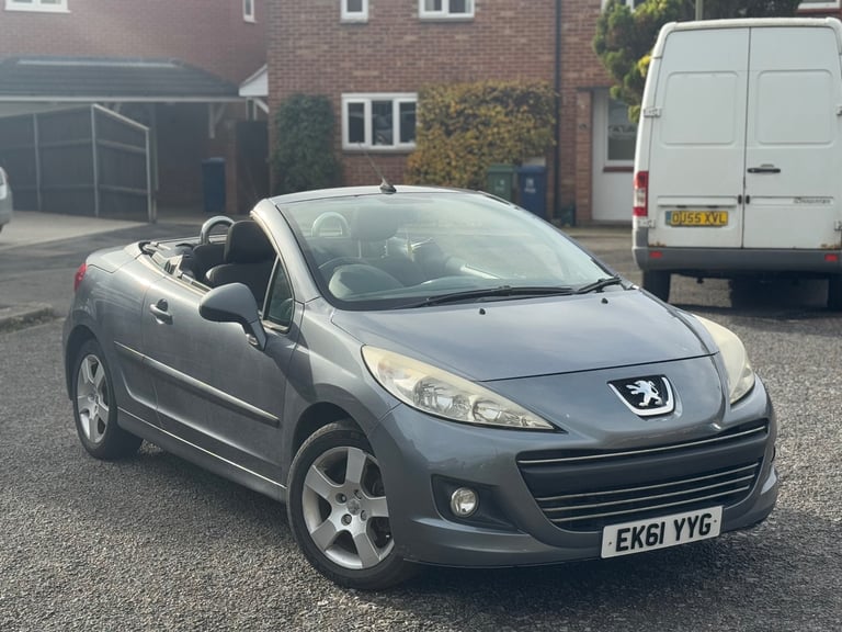 image for 2012 PEUGEOT 207CC CONVERTIBLE RUNS AND DRIVES GOOD 