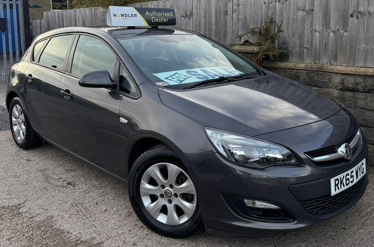 2015 Vauxhall Astra 1.6 CDTi ecoFLEX 94g Design Euro 6 (s/s) 5dr HATCHBACK Diesel Manual